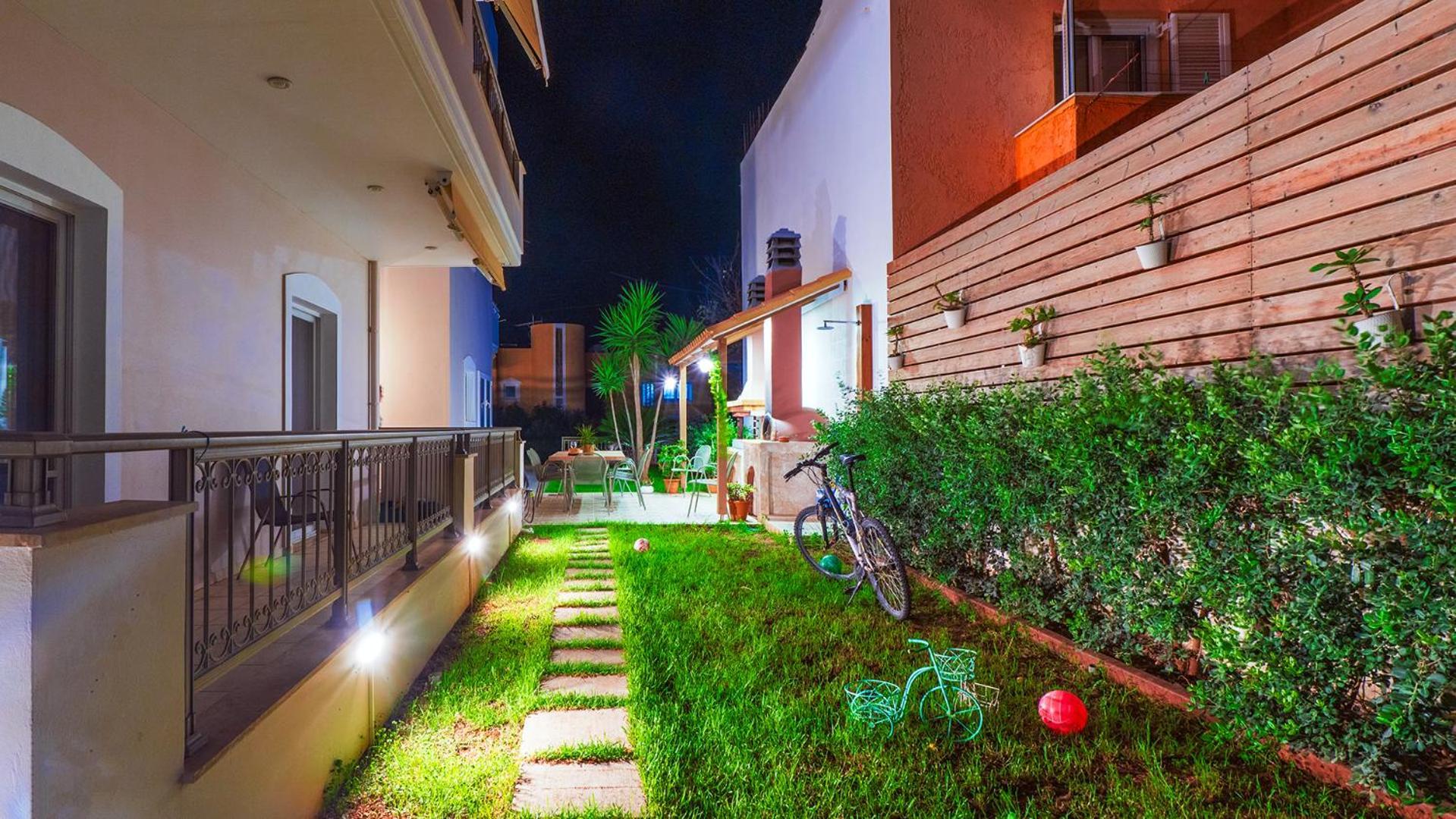 Vakakis-Me Apartments Paleokhóra Eksteriør bilde